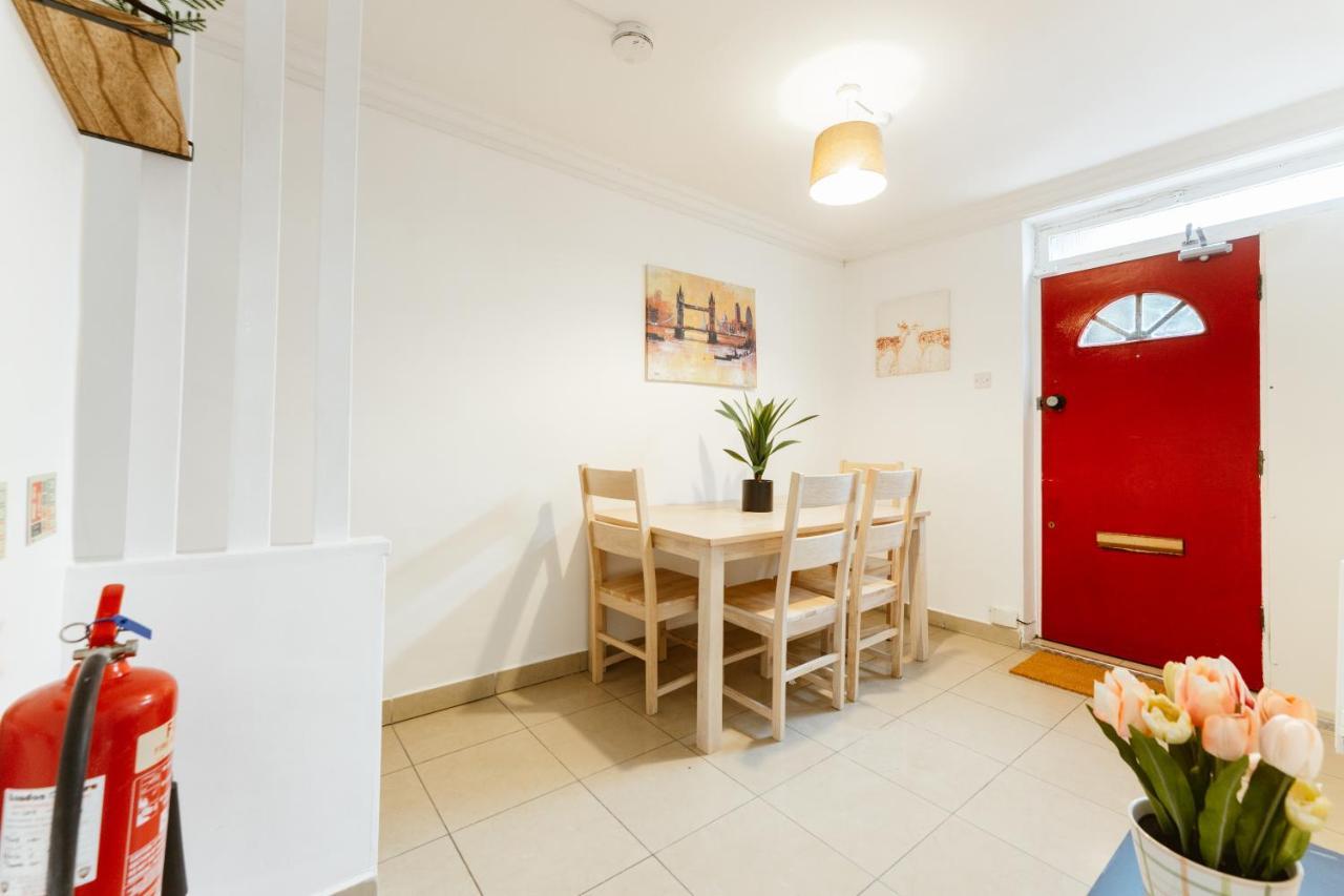 Wesferry Beds To Stay London Exterior photo