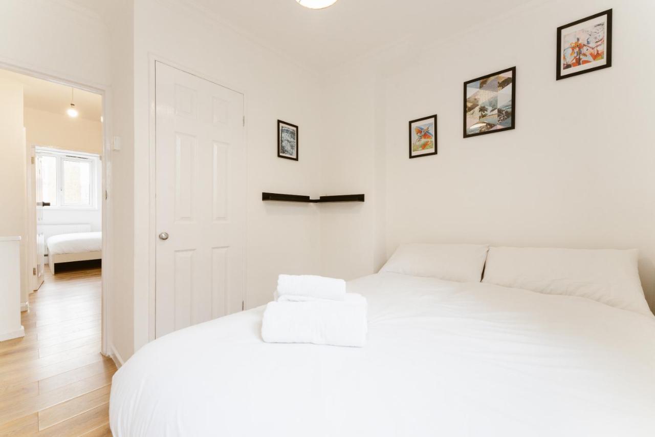 Wesferry Beds To Stay London Exterior photo