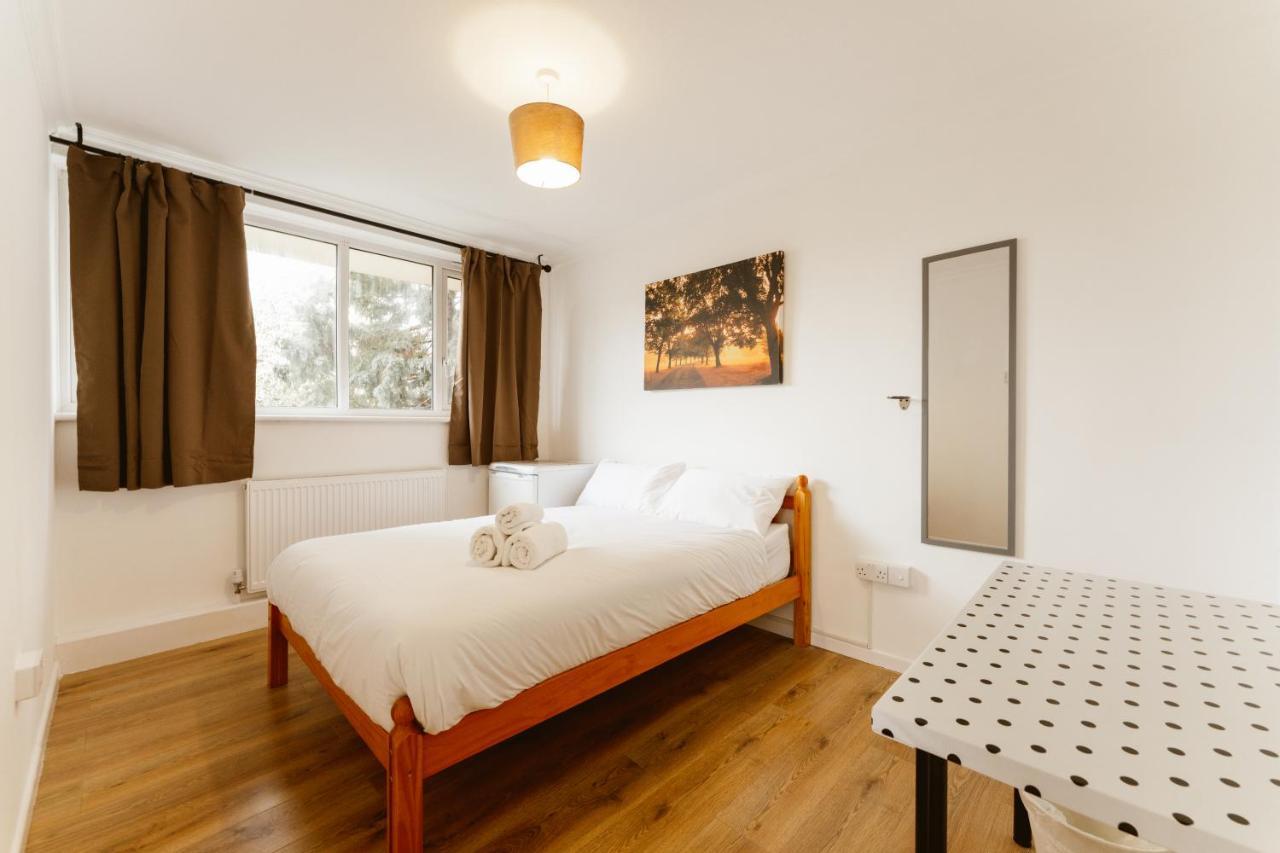Wesferry Beds To Stay London Exterior photo